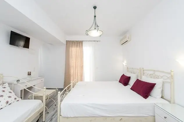 Stüdyo, Deniz Manzaralı (Triple)