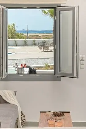 Junior Suite with Outdoor Hot Tub