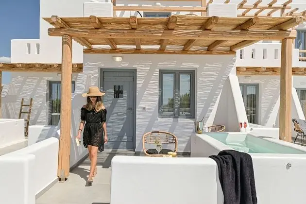 Junior Suite with Outdoor Hot Tub
