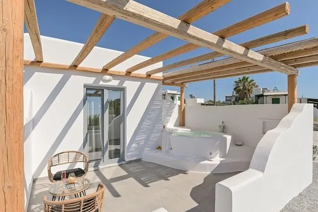 Junior Suite with Outdoor Hot Tub