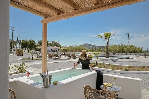 Junior Suite with Outdoor Hot Tub
