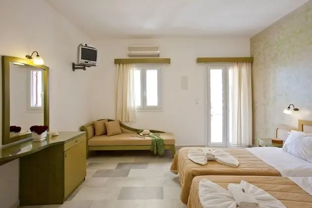 Economy Stüdyo, Bahçe Manzaralı