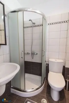 Tek Büyük veya İki Ayrı Yataklı Oda, Deniz Manzaralı