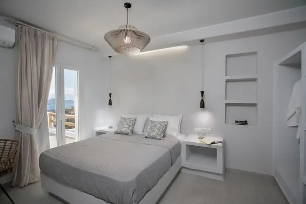 Grand Villa