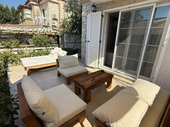 Aile Suiti, Havuz ve Bahçe Manzaralı, Aileye Özel