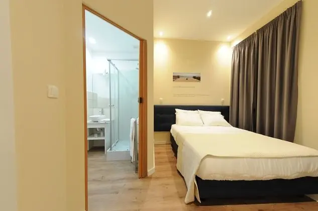 Tek Büyük Yataklı Oda (with Extra Bed - Portugal)