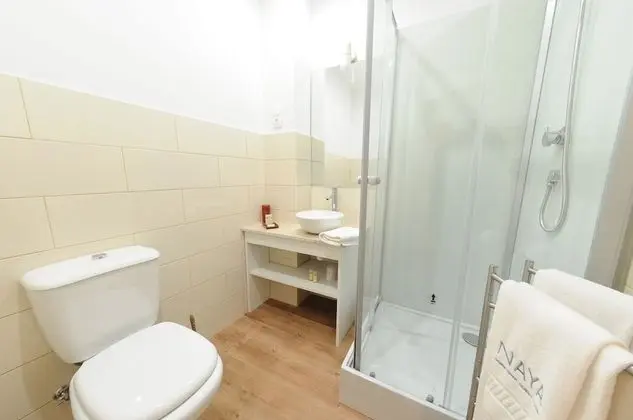 Tek Büyük Yataklı Oda (with Extra Bed - Portugal)