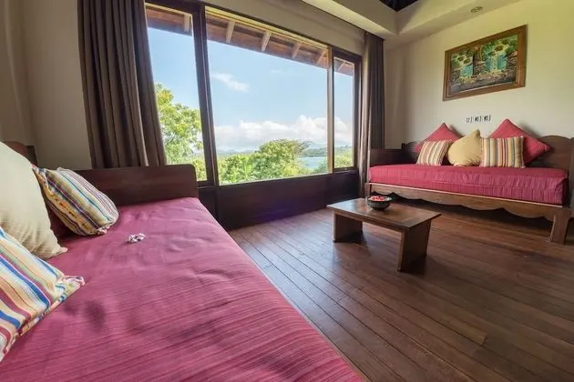 Bay View Family Suite