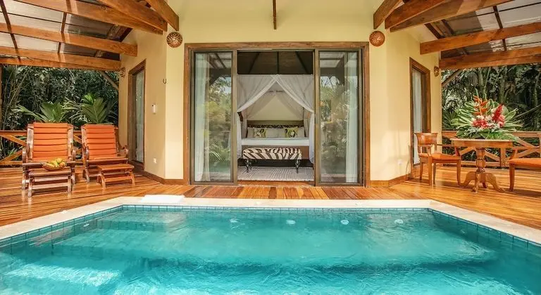 Villa (Rainforest Pool)