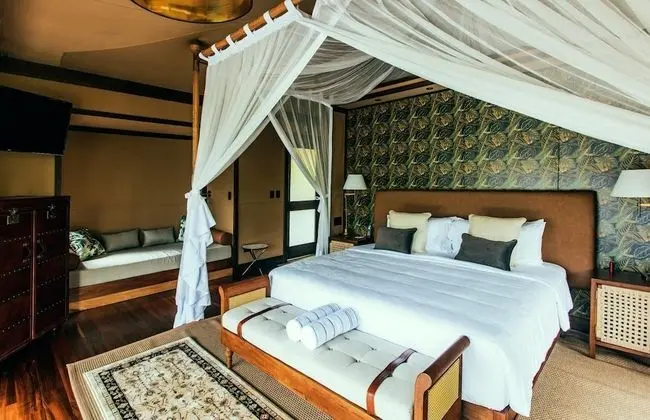 Nayara Tent