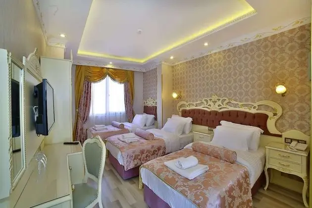 Standard Üç Kişilik Oda