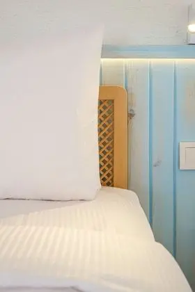 Deluxe Room with King Bed Sea View