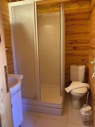 DENİZE SIFIR 2 Kişilik Ahşap Bungalov Dubble