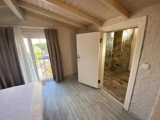 Luxury Suite, Dağ veya Havuz Manzaralı, Jakuzili