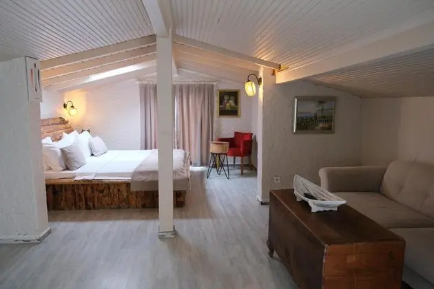 Luxury Suite, Dağ veya Havuz Manzaralı, Jakuzili