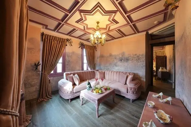 Antique Design Suite