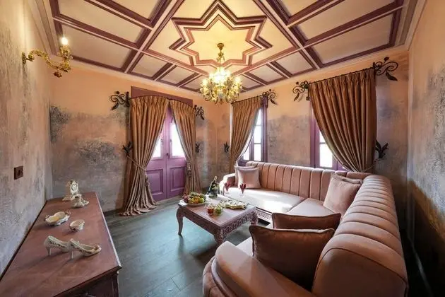 Antique Design Suite
