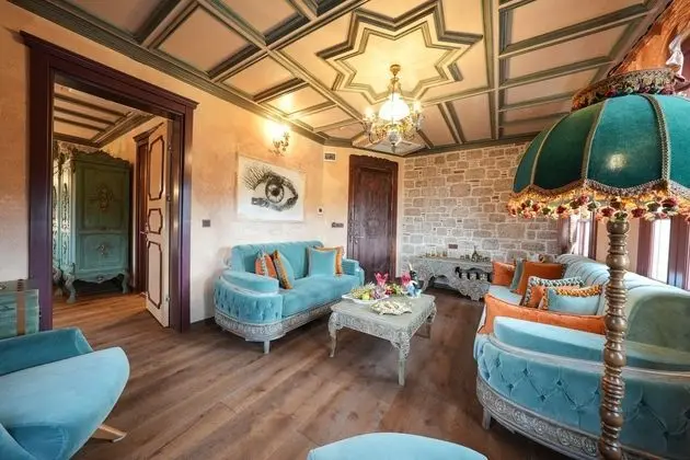 Antique Design Suite