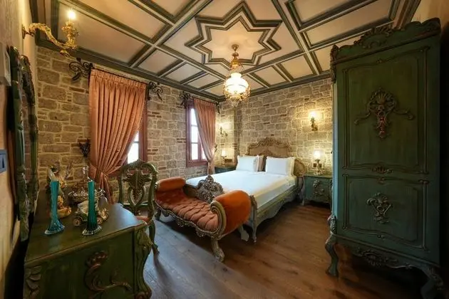 Antique Design Suite