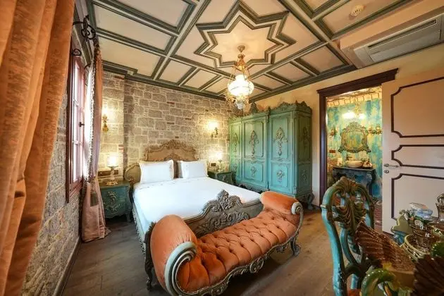 Antique Design Suite