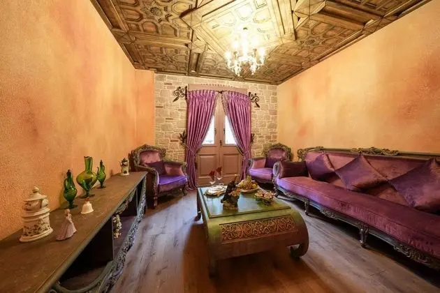 Antique Junior Suite