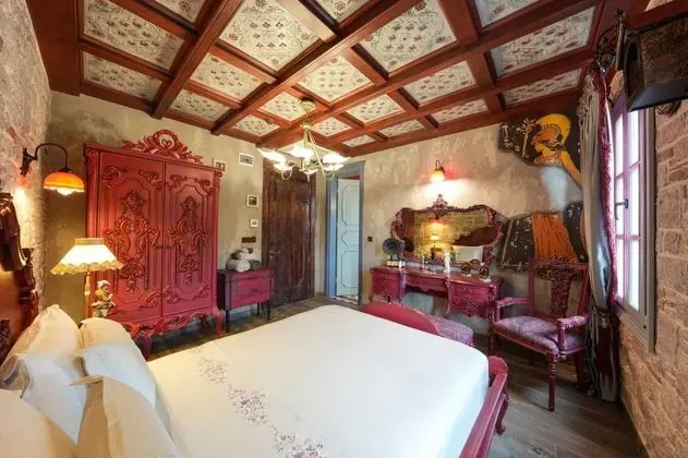 Deluxe Room with Balcony, Bahçe Manzaralı
