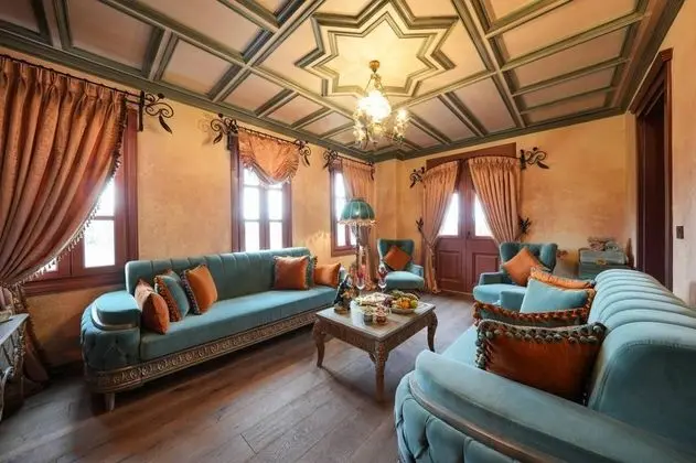 Queen Suite, Deniz ve Havuz Manzaralı, Balkonlu