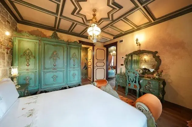 Queen Suite, Deniz ve Havuz Manzaralı, Balkonlu