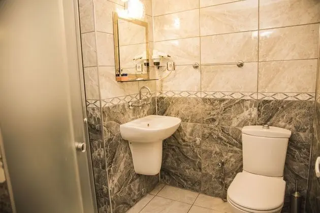 Tek Büyük veya İki Ayrı Yataklı Oda