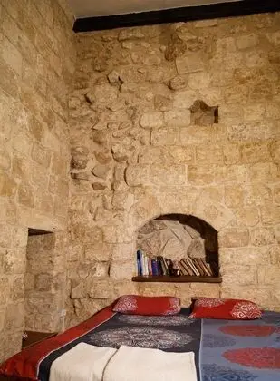 Basic Tek Büyük Yataklı Oda