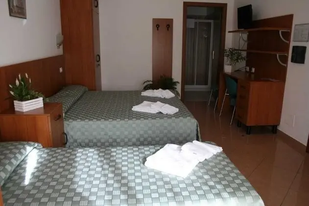 Classic Dört Kişilik Oda