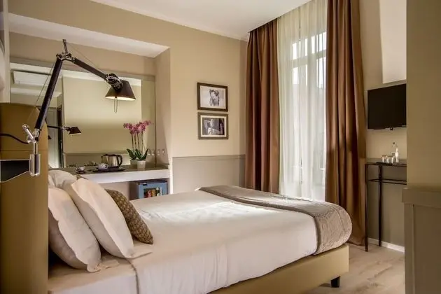 Tek Büyük veya İki Ayrı Yataklı Oda (Extra 1 single bed)