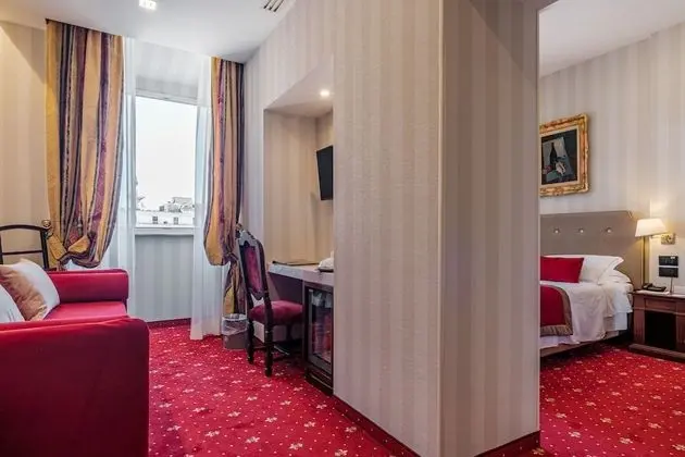 Deluxe Tek Büyük veya İki Ayrı Yataklı Oda, Şehir Manzaralı