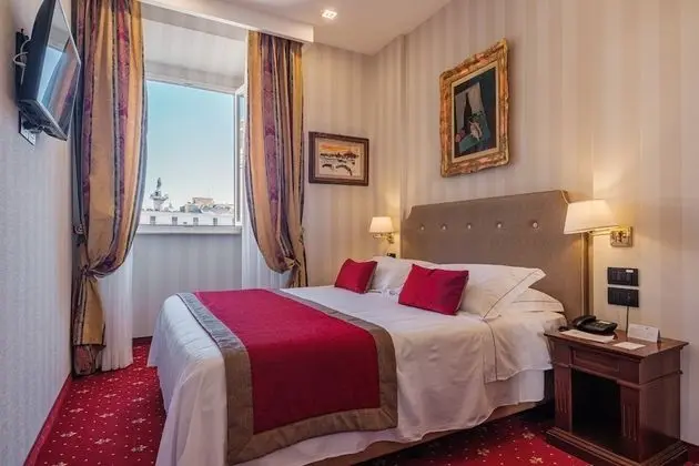 Deluxe Tek Büyük veya İki Ayrı Yataklı Oda, Şehir Manzaralı