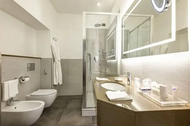 Executive Tek Büyük veya İki Ayrı Yataklı Oda