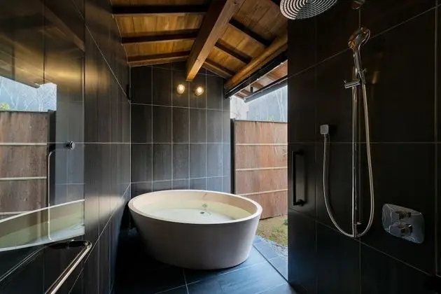 Luxury Oda, 1 En Büyük (King) Boy Yatak (with Semi-Outdoor Bath)