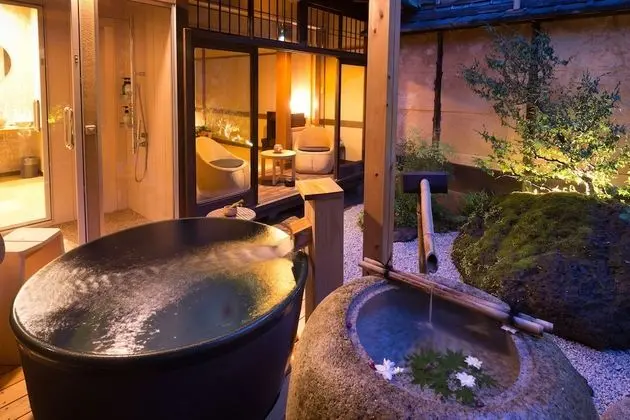 Luxury Süit, Bahçe Manzaralı (open-air bath A, 60sqm, ages 13+ only)