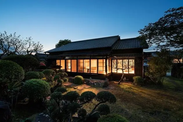 Ev (Katsume-tei, No Outdoor Hot Spring)