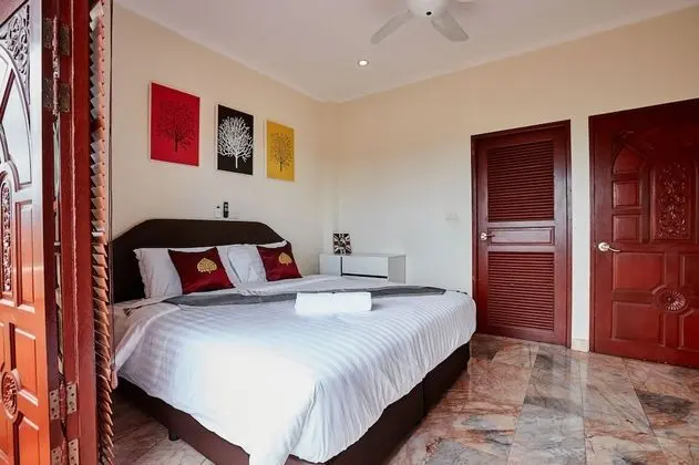 7 Bedroom Pool Villa