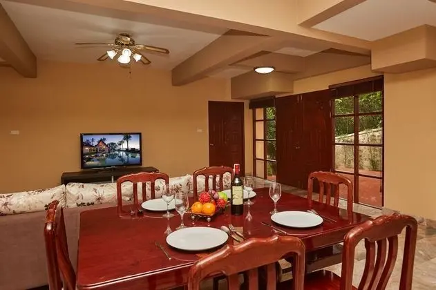 7 Bedroom Pool Villa