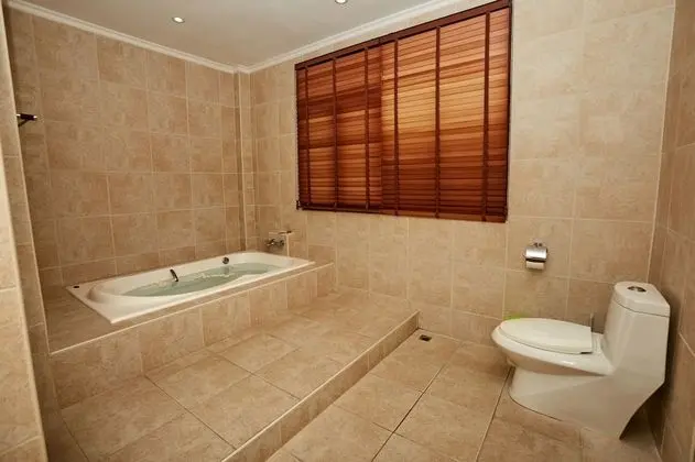 7 Bedroom Pool Villa