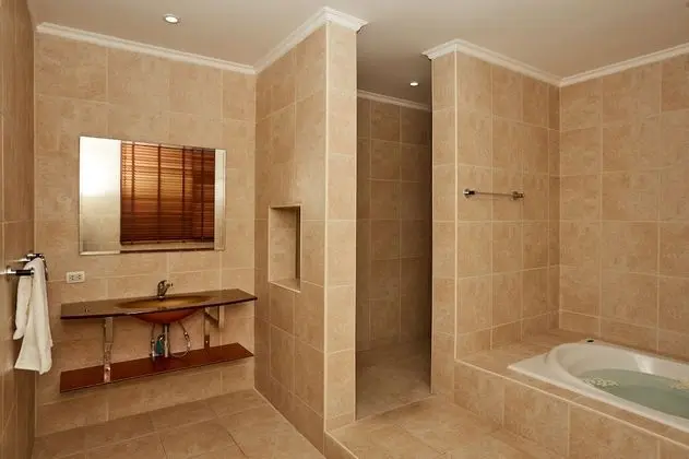 7 Bedroom Pool Villa