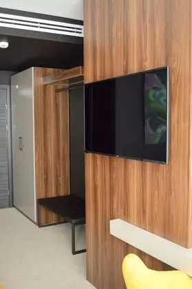 Standard Büyük Yataklı Tek Kişilik Oda