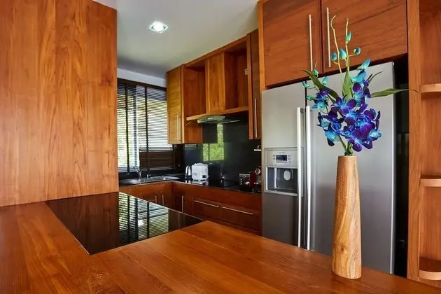 5 Bedrooms Villa