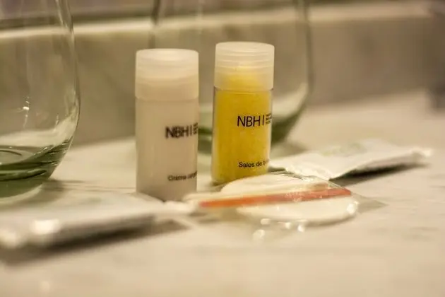 City Tek Büyük Yataklı Oda