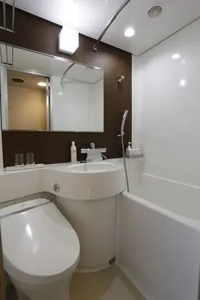 Tek Kişilik Oda, Sigara İçilmez