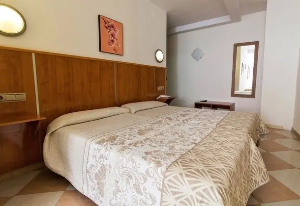 Dört Kişilik Oda