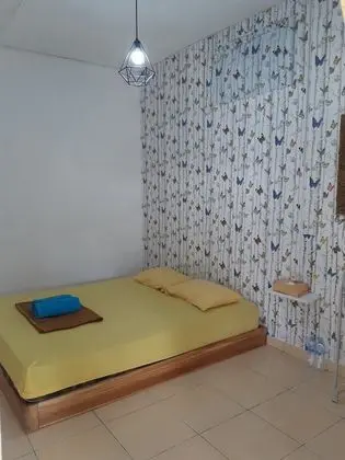 Tek Büyük Yataklı Oda, Ortak Banyo