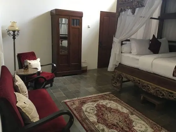 Deluxe Tek Büyük Yataklı Oda