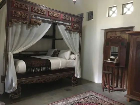 Deluxe Tek Büyük Yataklı Oda